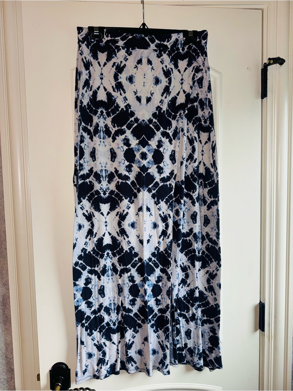 Tie-Dye Maxi Skirt - Navy & White